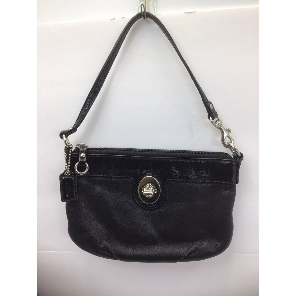 Coach Black Patent Leather Wristlet Zipper Closure Wallet - Picture 10 of 11